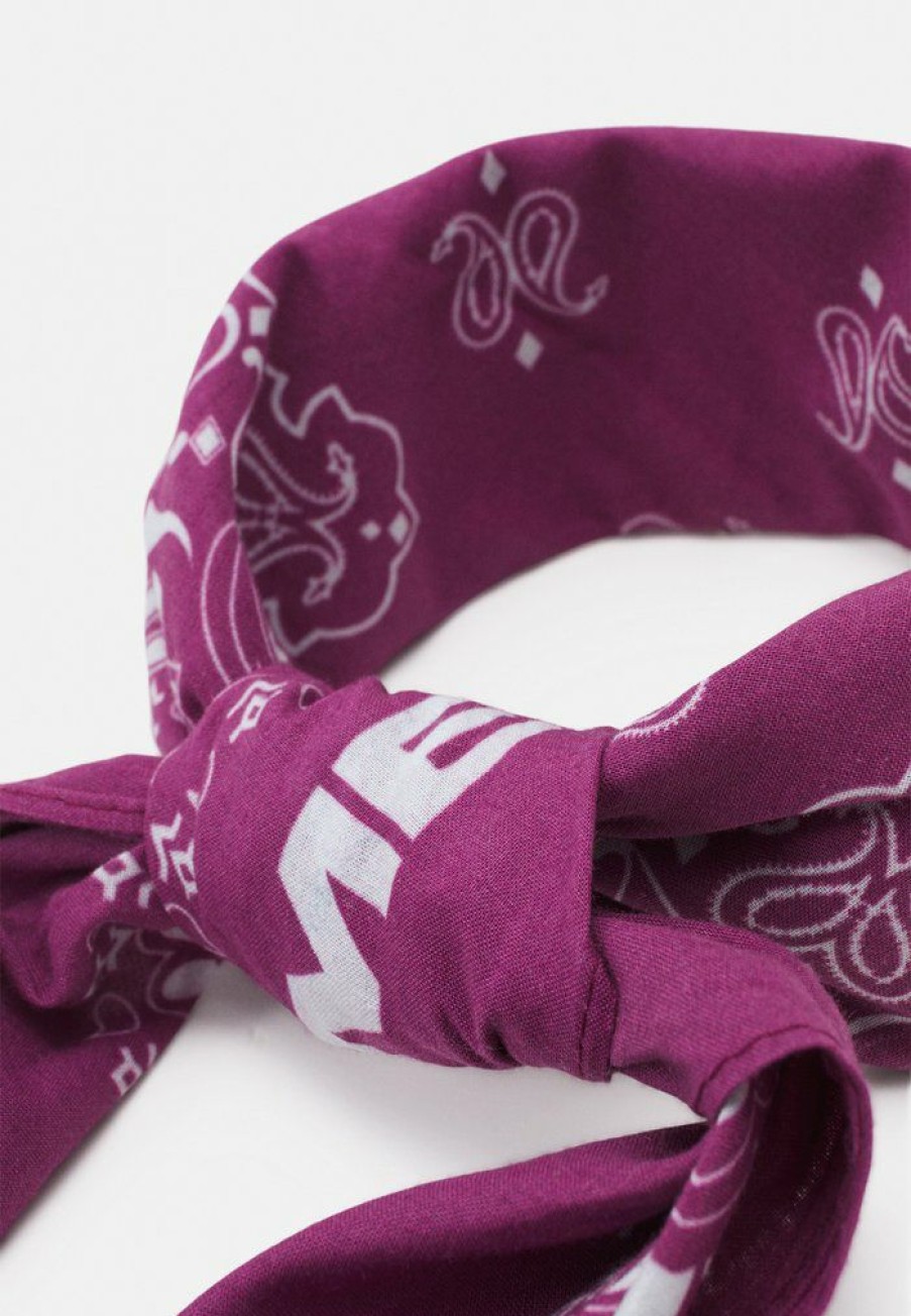 Accessoires * | Mennace Paisley Print Bandana Unisex Foulard Purple