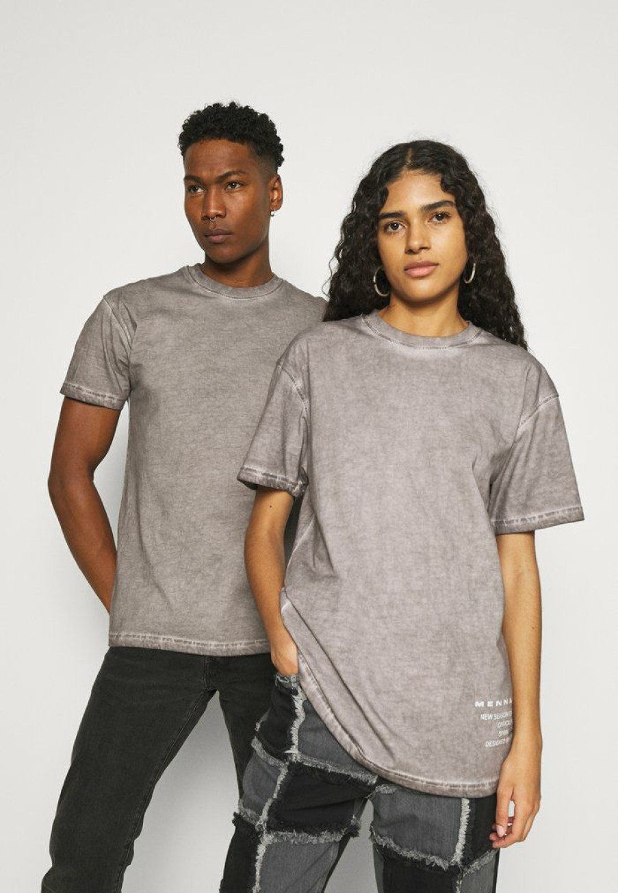 Clothing * | Mennace On The Run Pigment Dye Unisex Print T-Shirt Dark Grey