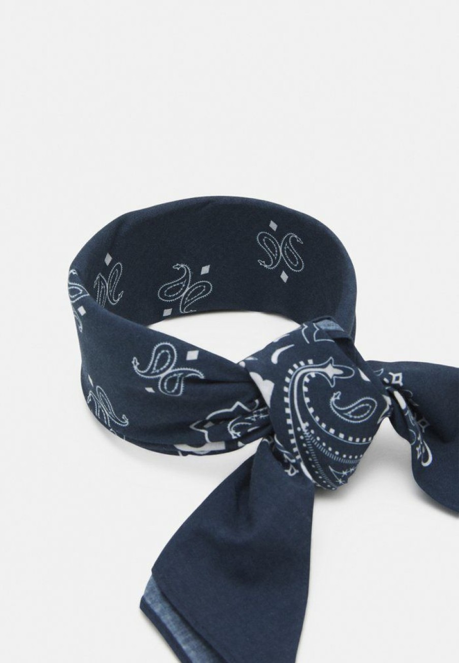 Accessoires * | Mennace Paisley Print Bandana Unisex Foulard Navy