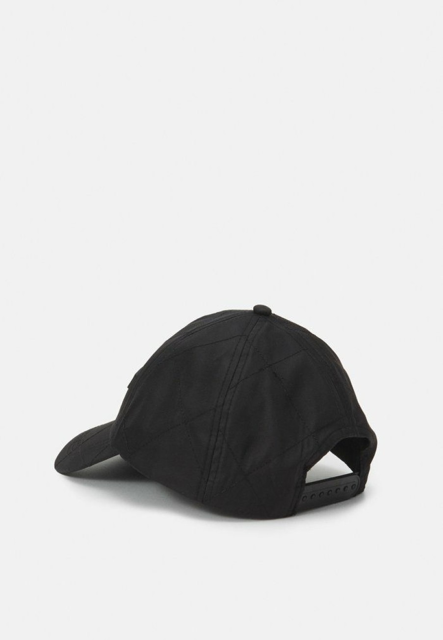 Accessoires * | Mennace Quilted Baseball Cap Black