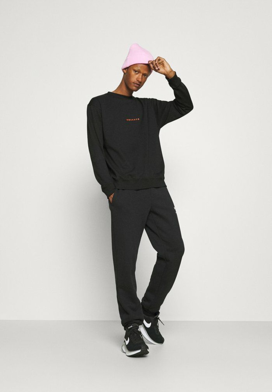 Clothing * | Mennace Essential Regular Unisex Sweatshirt Black