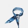 Accessoires * | Mennace Deep Breeze Tie Dye Bandana Unisex Foulard Navy