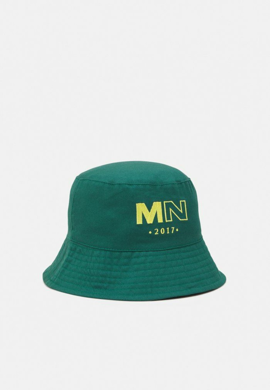 Accessoires * | Mennace Emrboidered Logo Unisex Hat Green