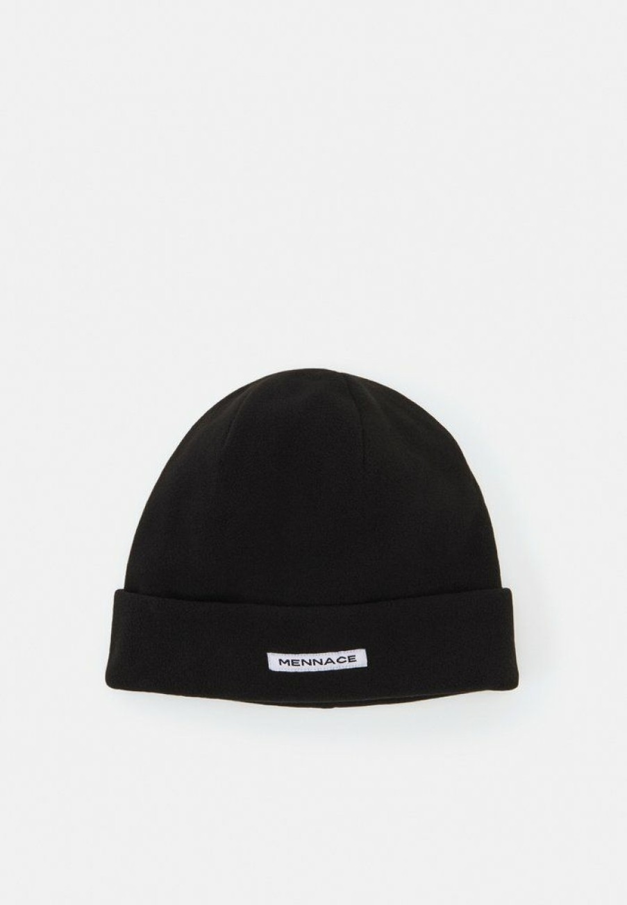 Accessoires * | Mennace Short Beanie Label Unisex Beanie Black