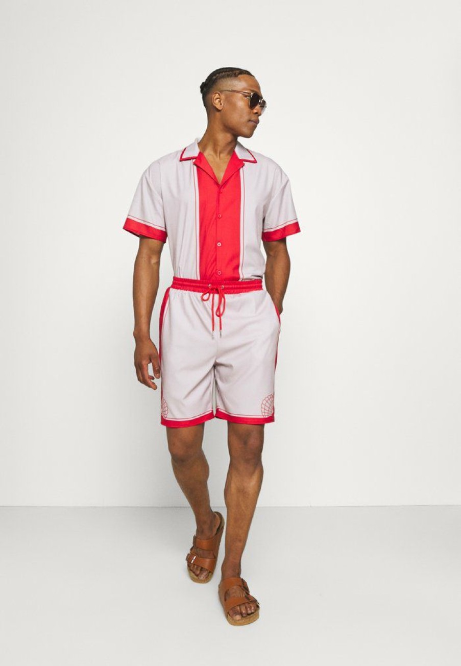 Shirt * | Mennace Shell Print Pull On Shorts Red