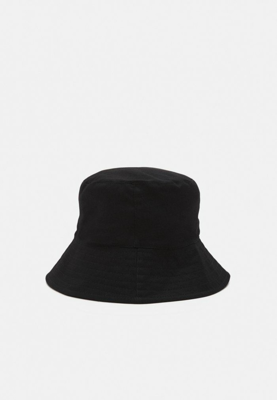 Accessoires * | Mennace Clip Bucket Hat Unisex Hat Black