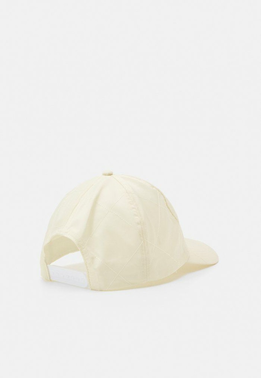 Accessoires * | Mennace Quilted Baseball Unisex Cap Off White