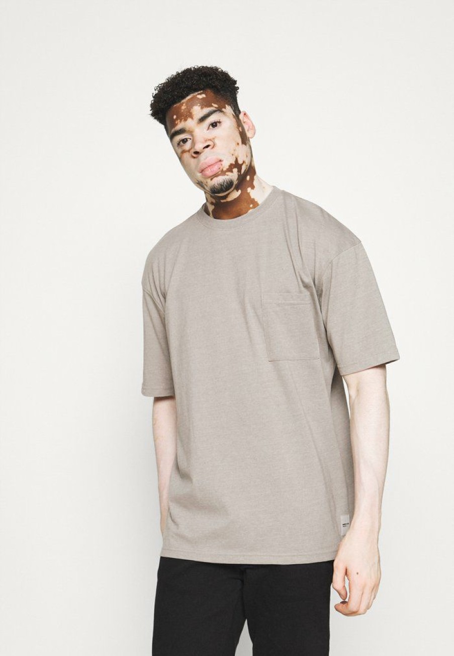 Clothing * | Mennace Reclaim Pocket Tee Unisex Basic T-Shirt Grey