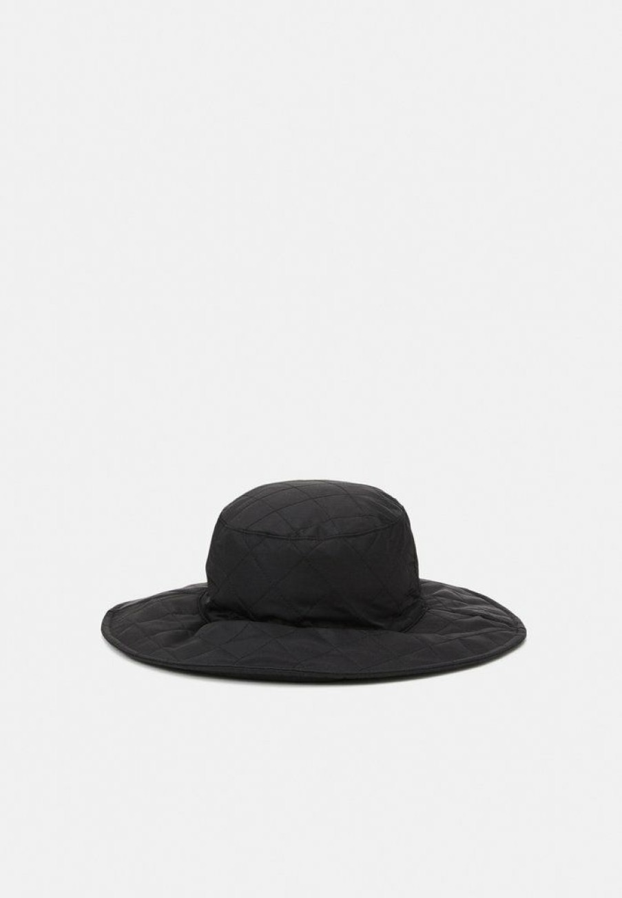 Accessoires * | Mennace Quilted Fisherman Hat Unisex Hat Black