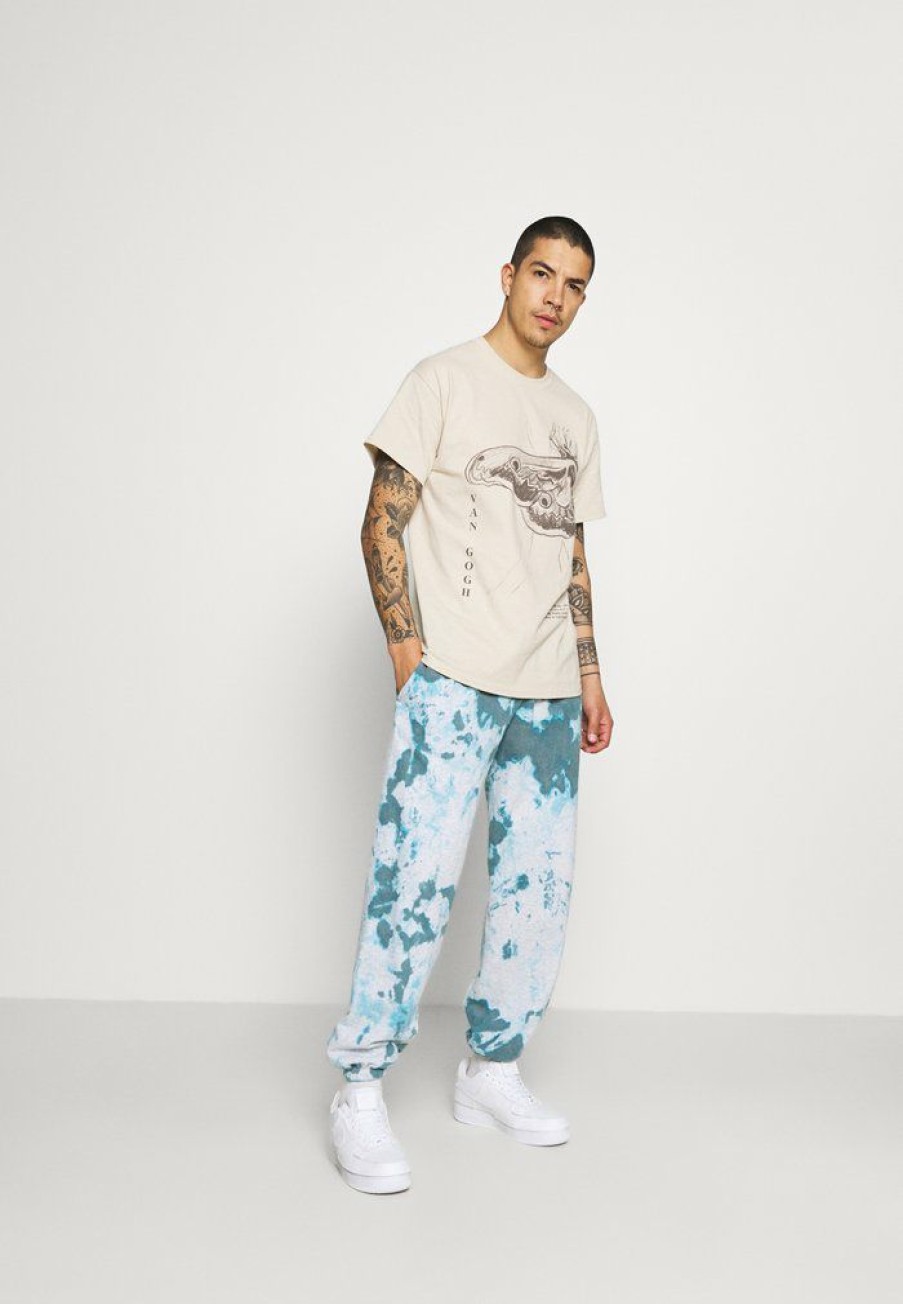 Clothing * | Mennace Rosebowl Van Gogh Print T-Shirt Off White