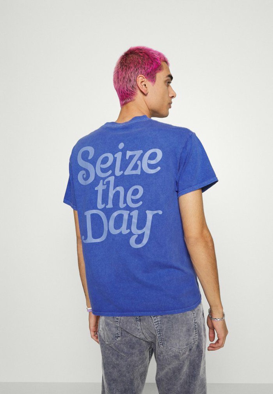 Clothing * | Mennace Seize The Day Print T-Shirt Blue