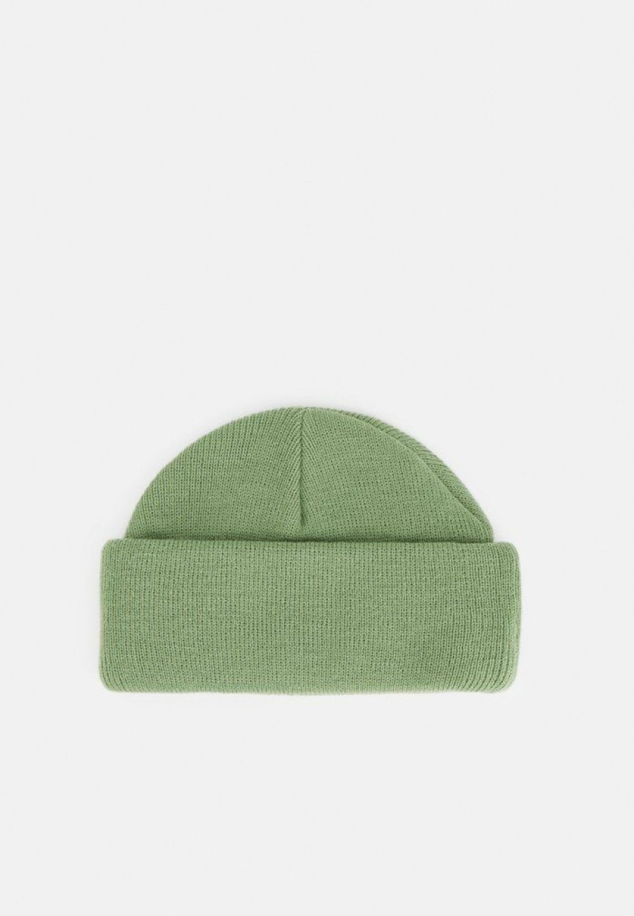 Accessoires * | Mennace Mini Roll Beanie With Tab Unisex Beanie Green